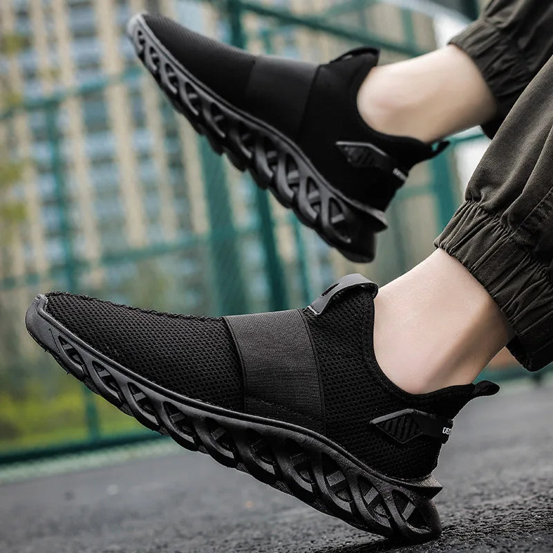 Summer Plus Size 39-46 Men Shoes Breathable Sneakers Casual Mesh Shoes Non-slip Walking Shoes Lightweight Footwear  Extra