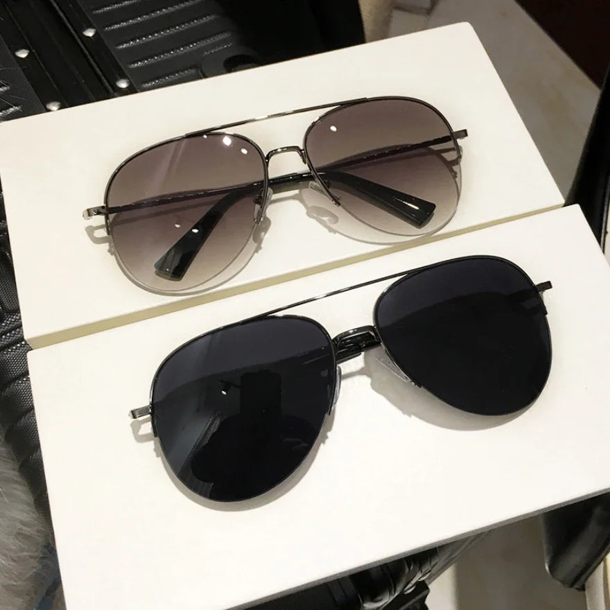 Summer Summer Time is here Fashion Gradient Sunglasses for Men Big Frame Pilot Sun Glasses Design Anti-reflective Lunette De Soleil Homme UV400 (No Box)