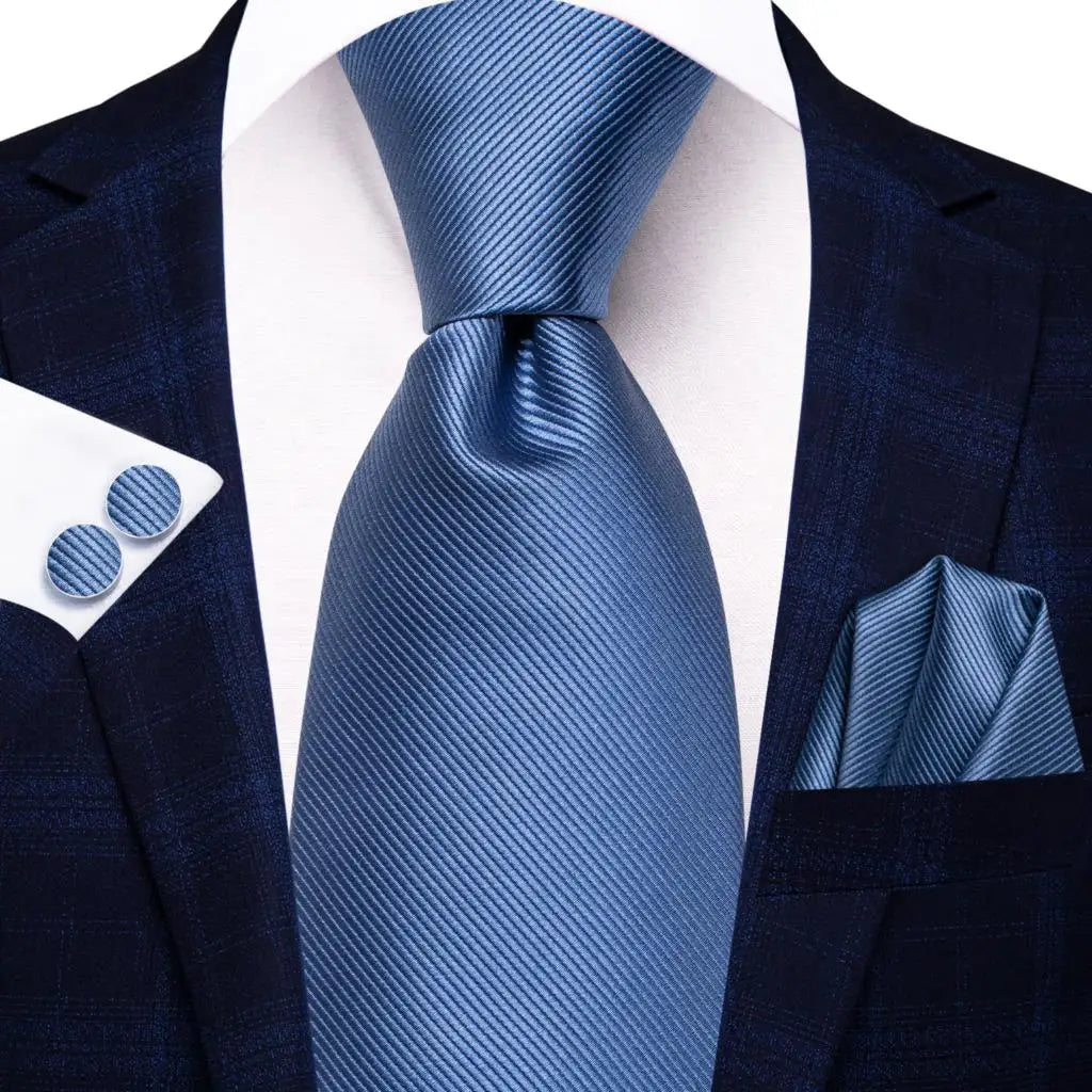 Brand New 2025 Hi-Tie Light Blue Striped Novelty Silk Wedding Tie For Men Handky Cufflinks Nicktie Set Fashion Design Business Party