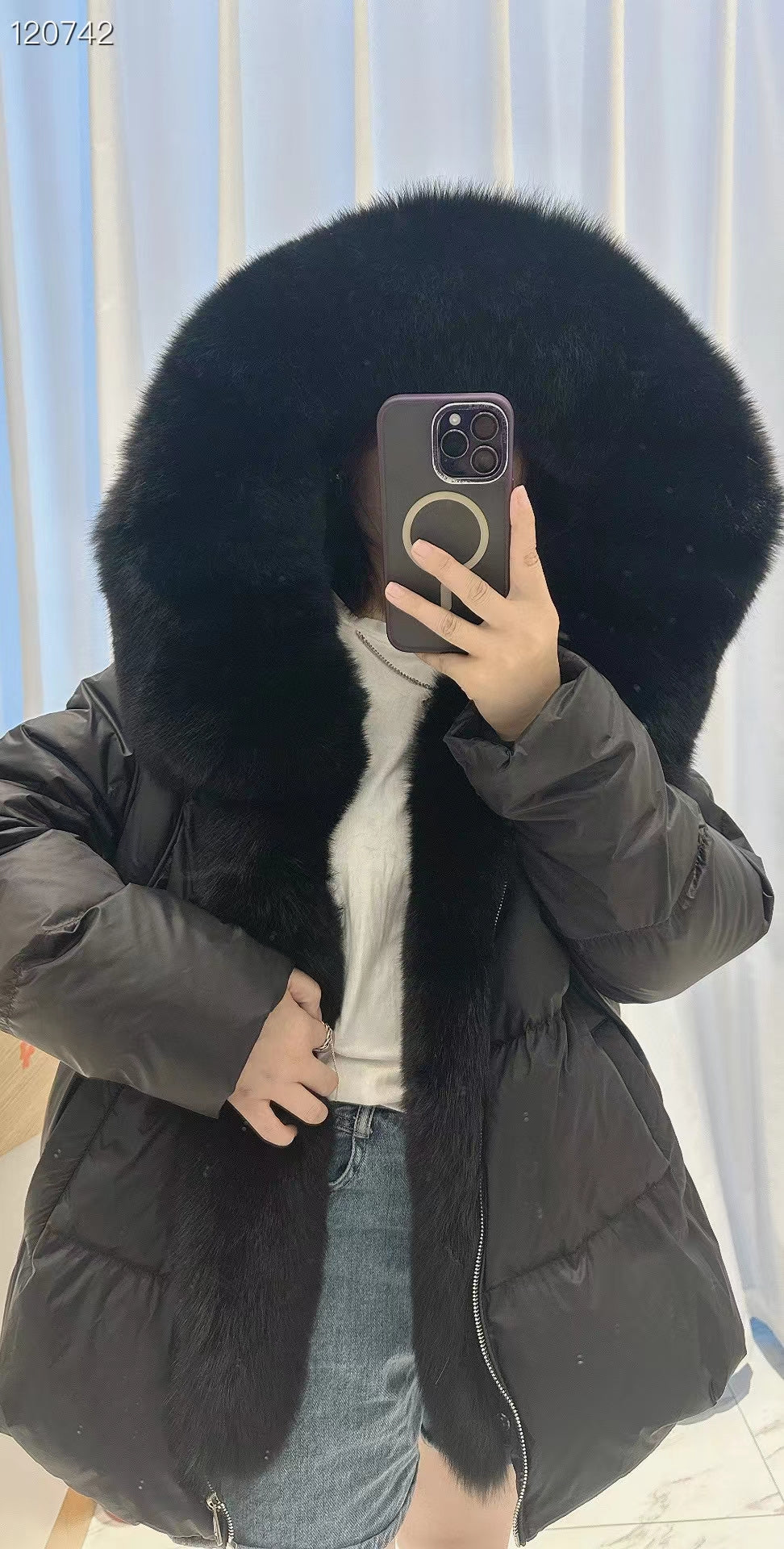 NEW 2024 2025 Women Coat White Duck Down Jacket Super Large Real Silver Fox Fur Collar Hooded New Fashion Outerwear Puffer Jacket New