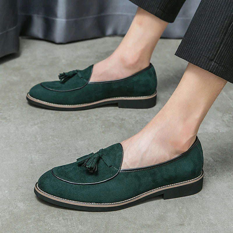 Italian Luxury Brand Suede Men's Tassel Design Loafers Slip-on Handmade High Quality Nubuck Leather Shoes Pointed Toe Thick Sole
