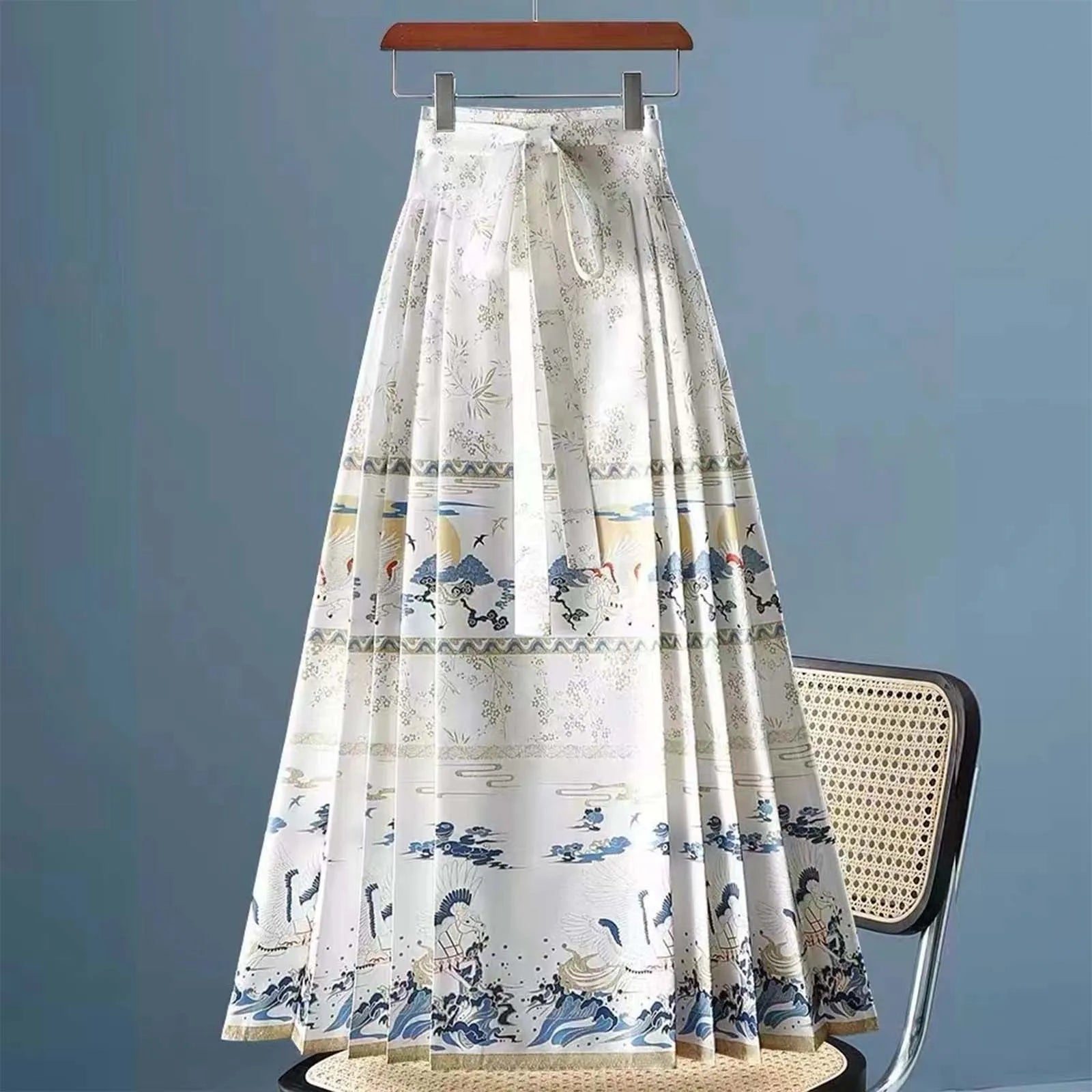 48194506522966|48194506654038|48194506686806|48194506719574