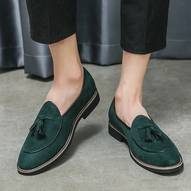 Italian Luxury Brand Suede Men's Tassel Design Loafers Slip-on Handmade High Quality Nubuck Leather Shoes Pointed Toe Thick Sole