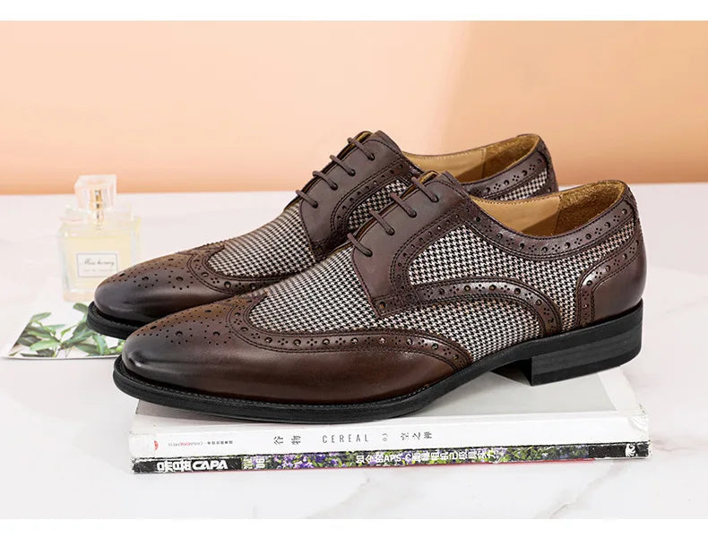 END OF YEAR SALES Leather Brogues Men Big Size Fashion Wedding Party Men Dress Shoes Italian Designer Male Drivng Formal Shoes Lace Up Men Oxfords