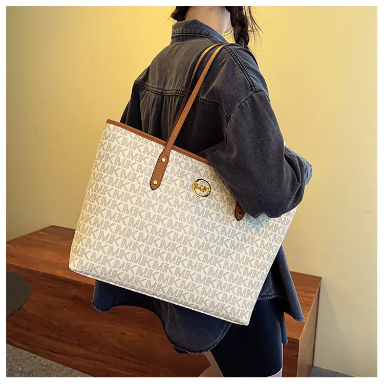 Women's Luxury Handbag 2024-2025 New Fashion Letter Printed Tote Bag Versatile Large Capacity One Shoulder Diagonal Straddle Bag FREE SHIPPINGS