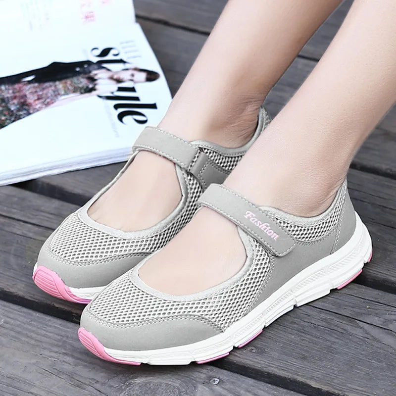 2024 Summer Women Casual Shoes Soft Portable Sneakers Walking Shoes Flat Soles for Women Breathable Slip on White Shoes