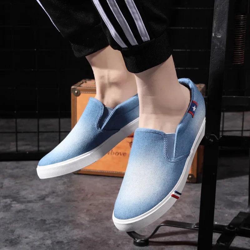 Denim Men's Canvas Shoes Slip-On Sneakers Male Flats Breathable Loafers for Men 2025 Summer Trainers Light Black Shoes Footwear