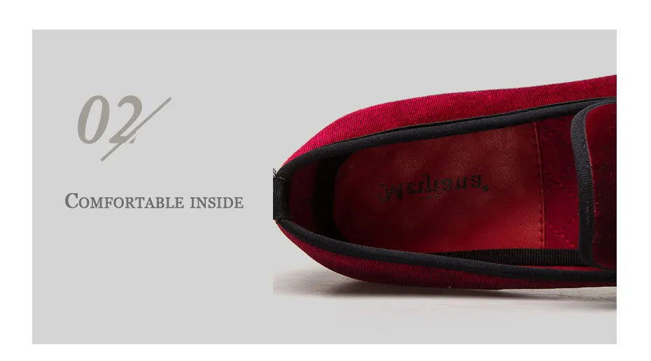 New 2025 Men Moccasins Shoes Men's Loafers Dress Shoes Classic Fashion Metal Decoration Men Velvet Loafers Luxury Wedding Party Shoes
