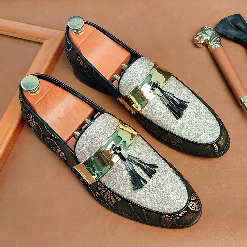 New 2025  Loafers for Men Flock Embroider Tassel Casual Shoes Slip-On Breathable Handmade Mens Dress Shoes Size 38-47