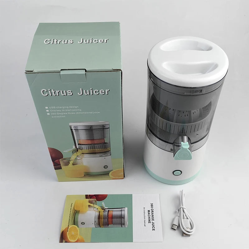 Household fully automatic juice separation slow juicer DC 7.4V portable charging rotating fruit and vegetable juicer