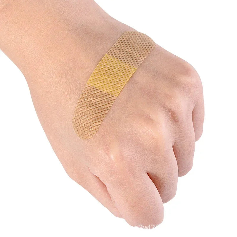 100Pcs English Non-woven Bandage Wound Hemostatic Band Aids Large Capacity Household Travel Sticking Plaster Medical Supplies