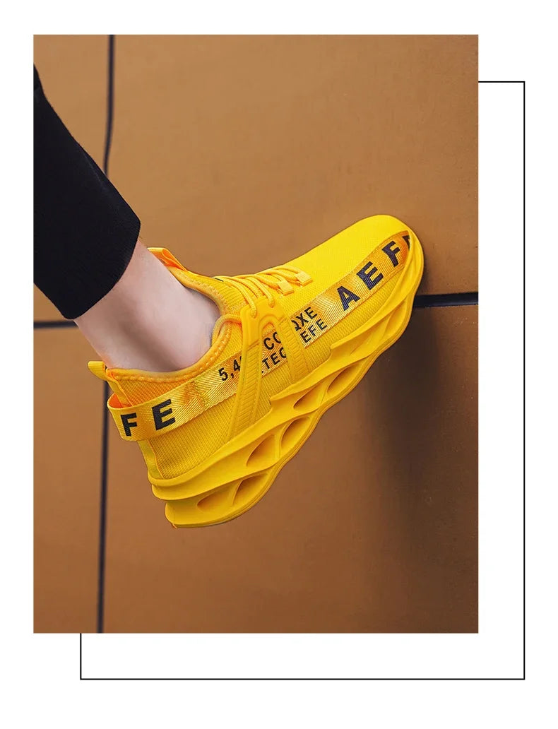 NEW 2025  Mens Sneakers Lightweight Comfortable Mesh Breathable Sneakers Men Green Casual Shoes Thick Sole Running Shoes for Men