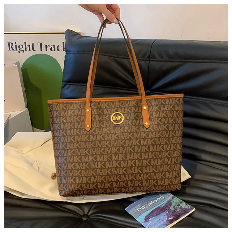 Women's Luxury Handbag 2024-2025 New Fashion Letter Printed Tote Bag Versatile Large Capacity One Shoulder Diagonal Straddle Bag FREE SHIPPINGS