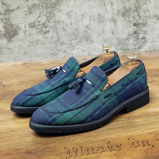 Our 2025 New Loafers Men Shoes Canvas Green Plaid Fashion Business Casual Wedding Party Classic Fringe Retro Gentleman Dress Shoes