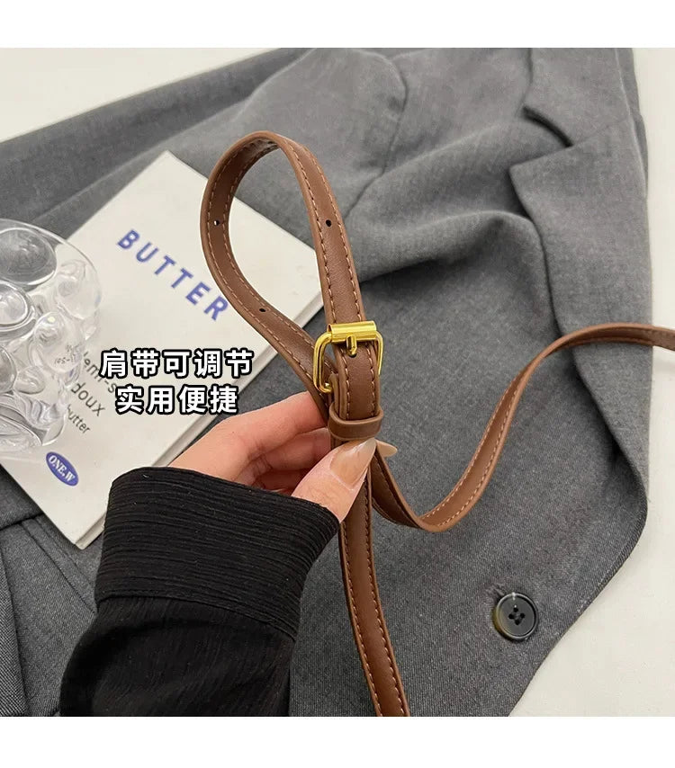 New Collection 2024-2025 Fashionable Retro Bucket Bag New High-capacity Printed Single Shoulder Crossbody Bag  High-quality Designer Handbag for Women FREE  SHIPPING