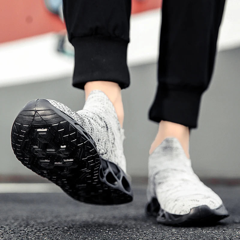 Big Size 40-47 Men Tennis Sport Shoes Breathable Mesh Sock Sneakers Slip-on Walking Footwear Super Light Trainer Tenis Masculino