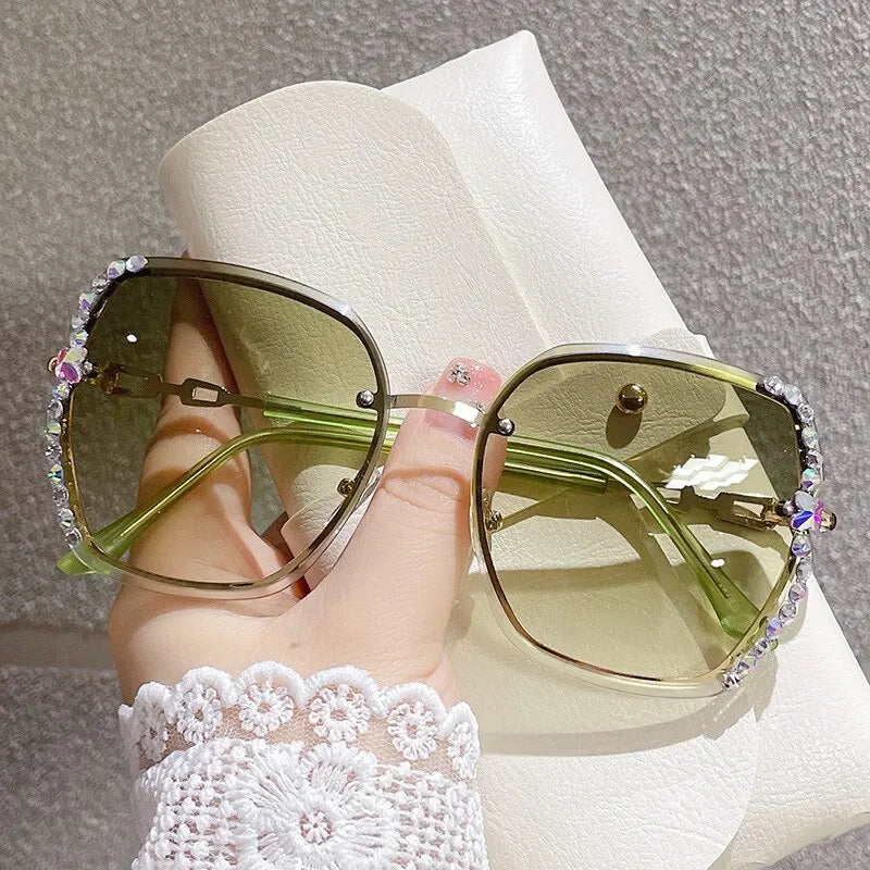 Summer Tme Rhinestone Decor Rimless Fashion Sunglasses For Women Men Casual Gradient Glasses For Summer Beach Party, UV400
