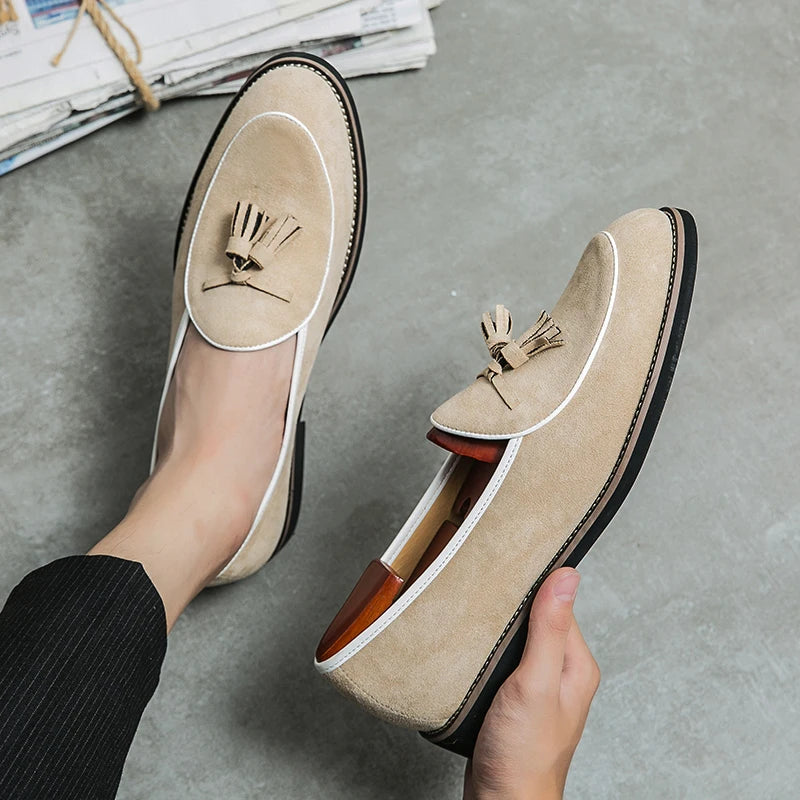 Italian Luxury Brand Suede Men's Tassel Design Loafers Slip-on Handmade High Quality Nubuck Leather Shoes Pointed Toe Thick Sole