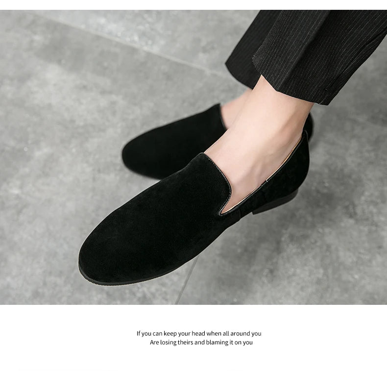 Brand 2024-2025 Green Men's Suede Loafers Fashion Soft Comfortable Breathable Moccasin Shoes Men England Style Slip-on Casual Shoes For Men